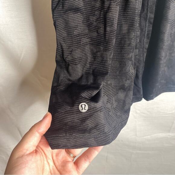 Lululemon mile ahead tank‎ Tie Back Racerback Tank Camo new with tag - Picture 6 of 8
